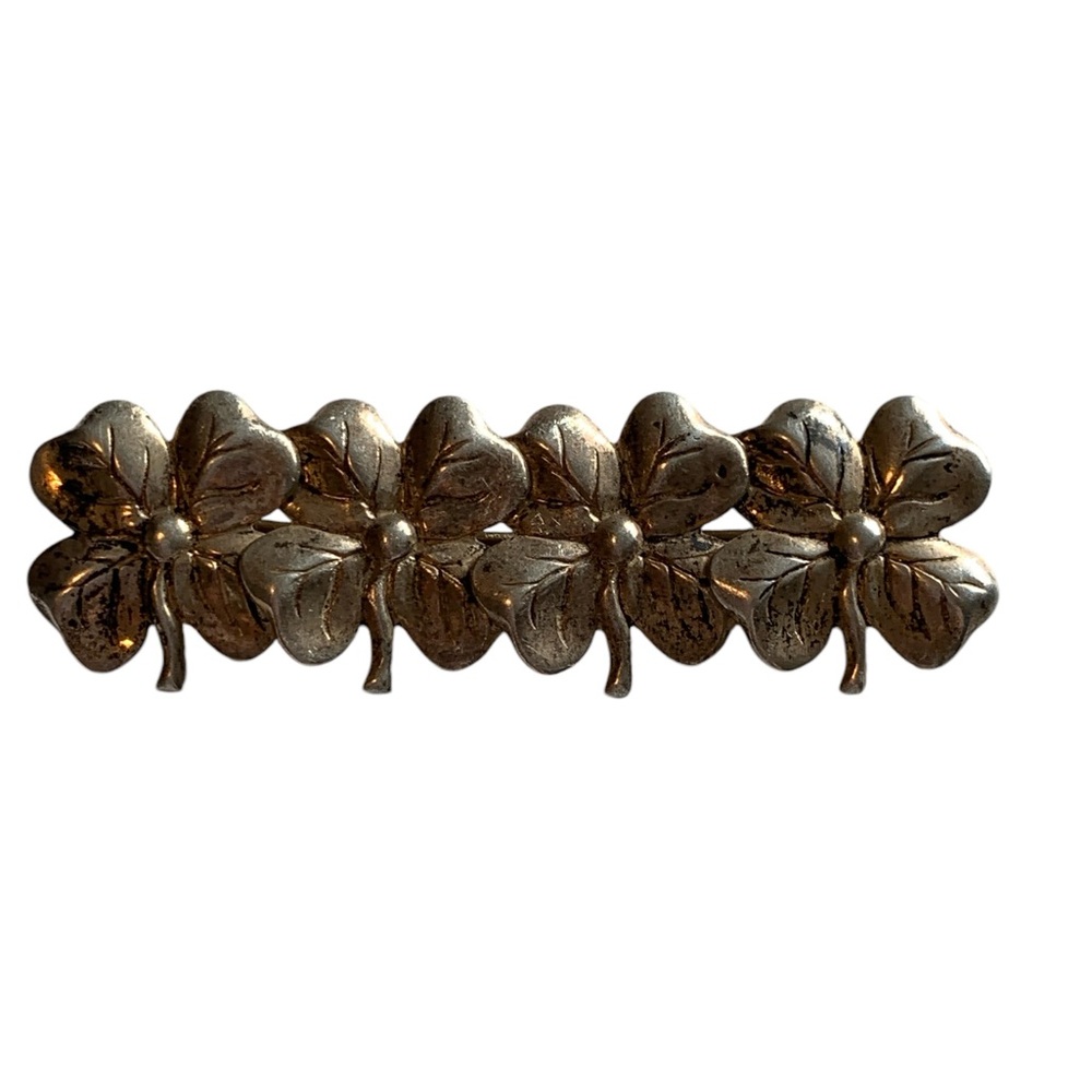 Vintage sterling signed Beau bar pin. Four leaf clovers or dogwoods. - Picture 3 of 7
